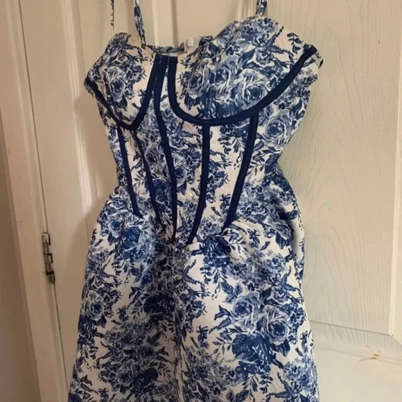 blue and white cottagecore renaissance style corset short dress - Picture 2 of 2